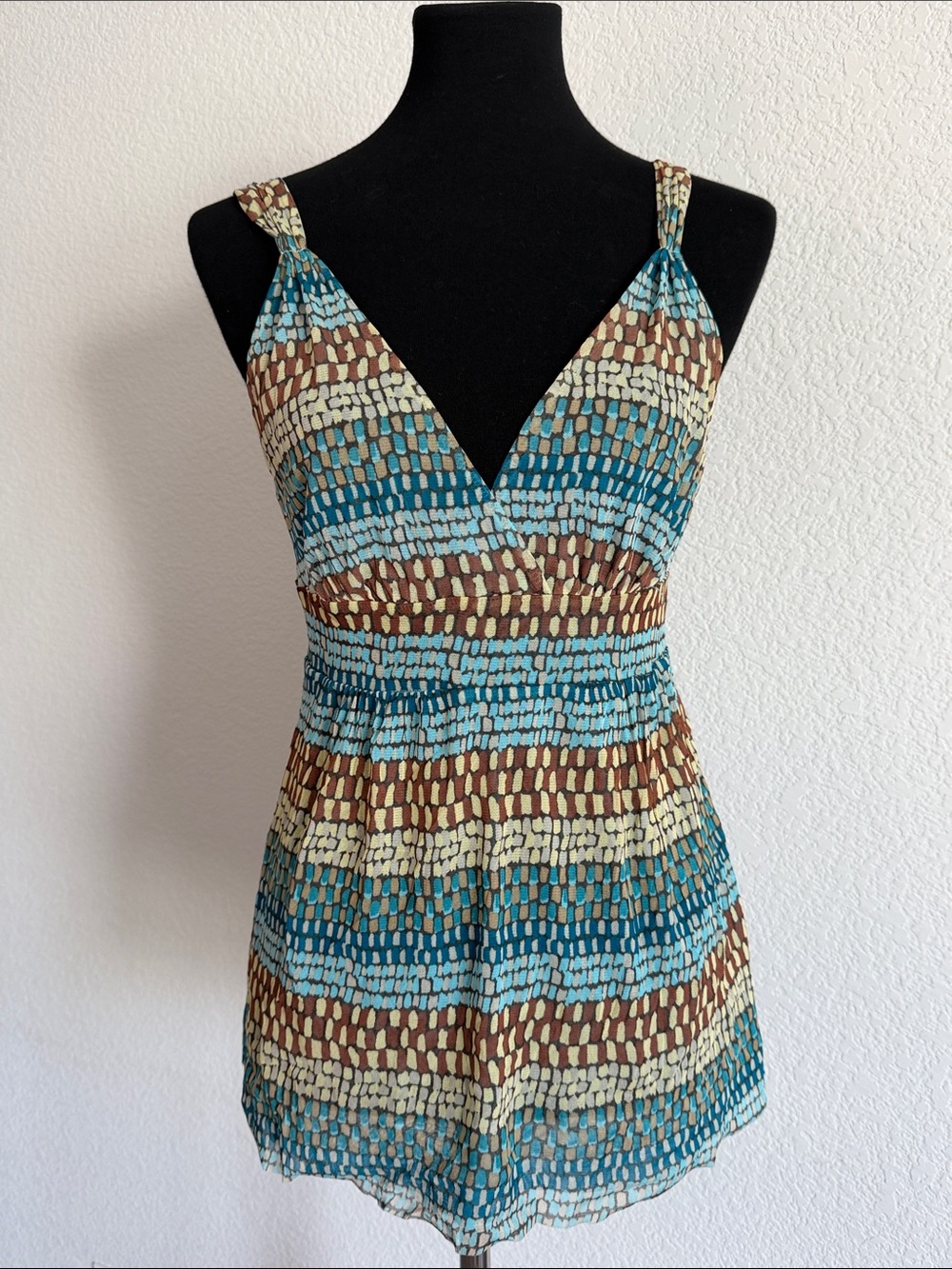 New York & Company Blue Brown Cream Patterned Tank Top